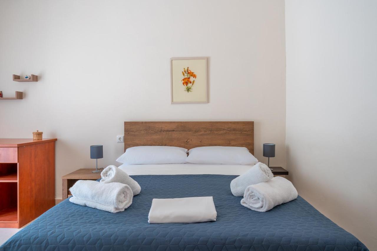Stylish Central Renovated Apartment Heraklion  Exterior photo