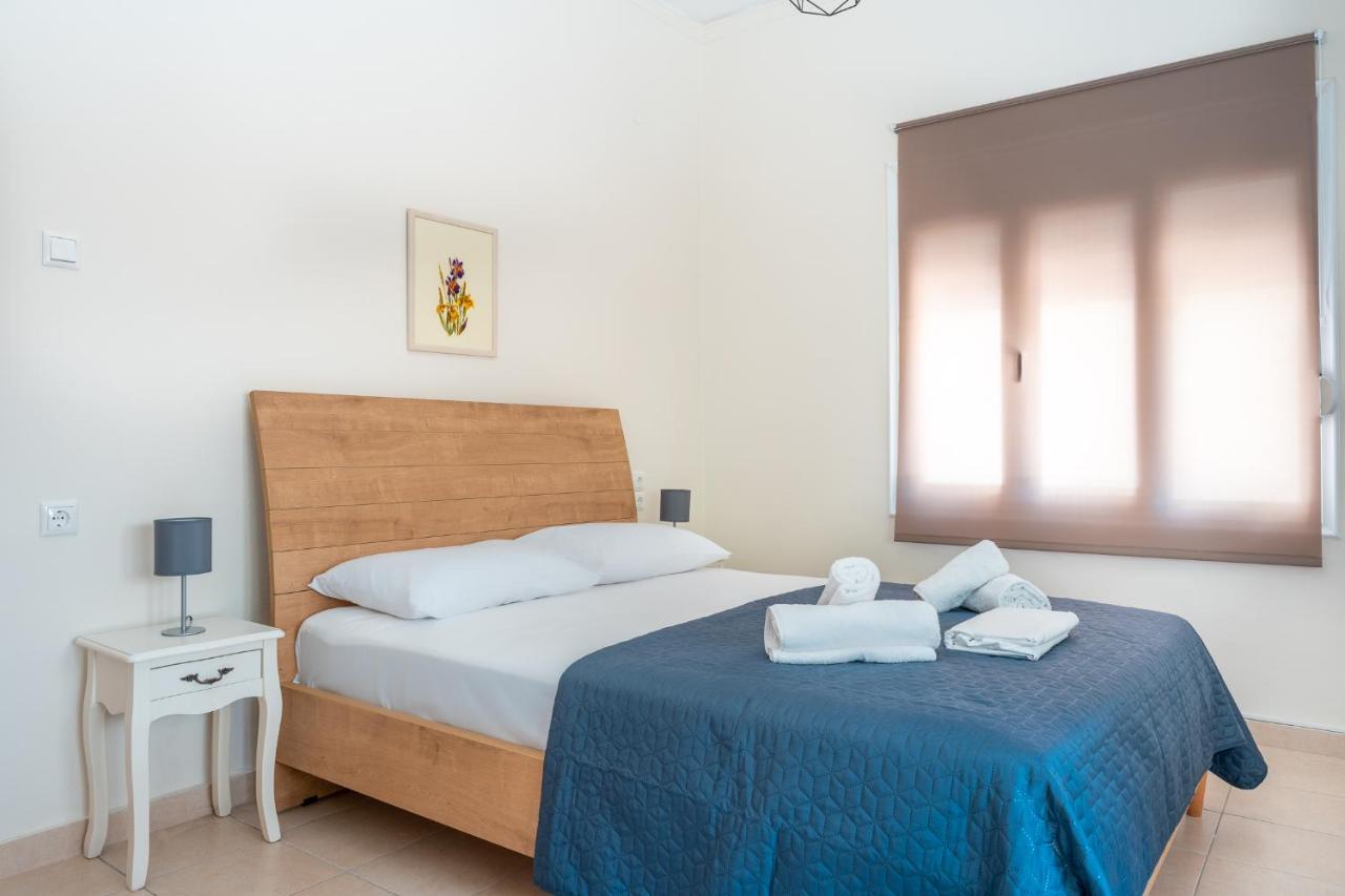 Stylish Central Renovated Apartment Heraklion  Exterior photo